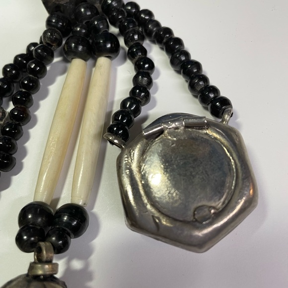 Tribal Black Bone and Silver Beaded Necklace - Picture 4 of 5